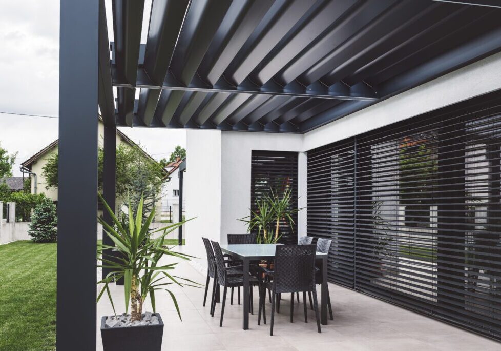Formal Garden, Wood - Material, Flooring, Modern house, building exterior, outdoors, modern home